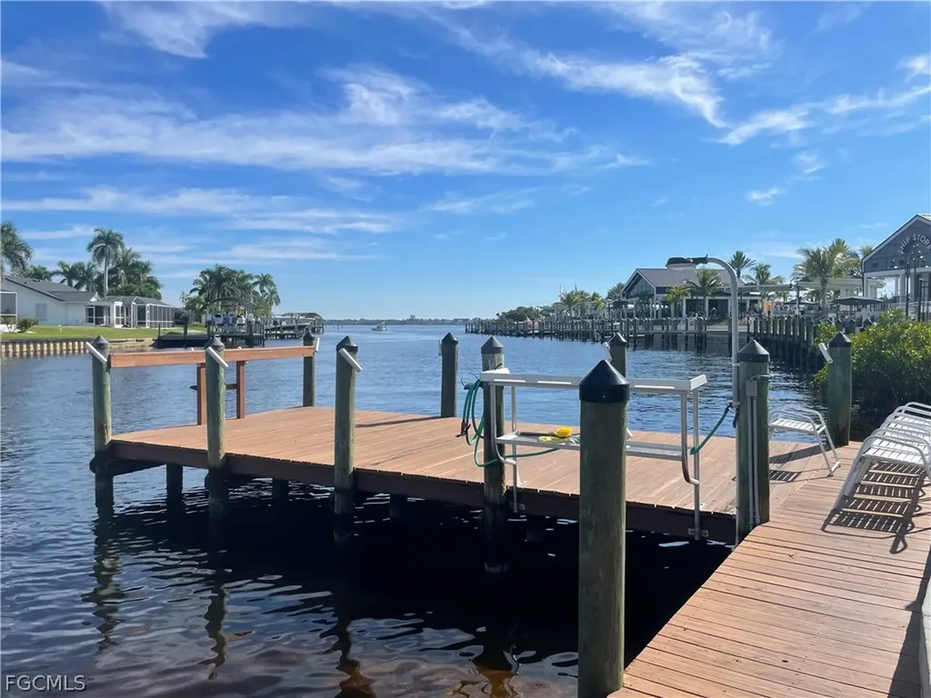 1765 Cape Coral Parkway E Cape Coral FL 33904