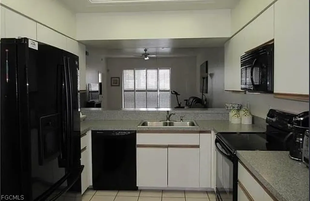1765 Cape Coral Parkway E Cape Coral FL 33904