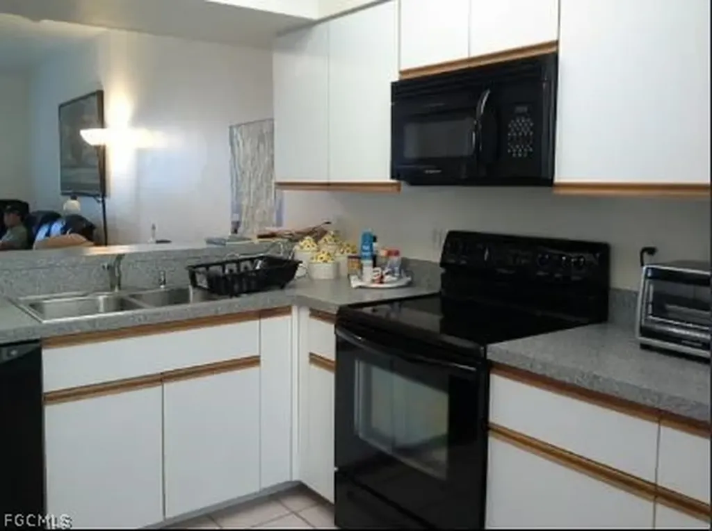 1765 Cape Coral Parkway E Cape Coral FL 33904