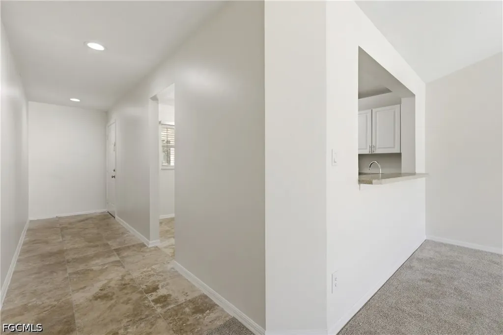 600 Squire Circle Naples FL 34104