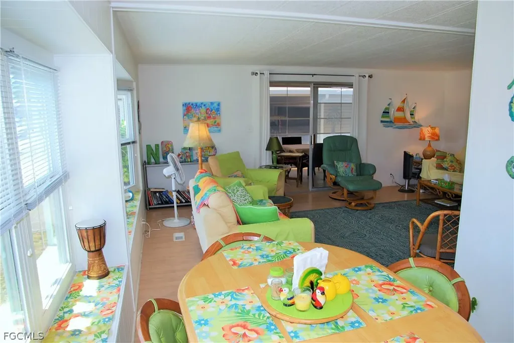 107 Snead Drive North Fort Myers FL 33903