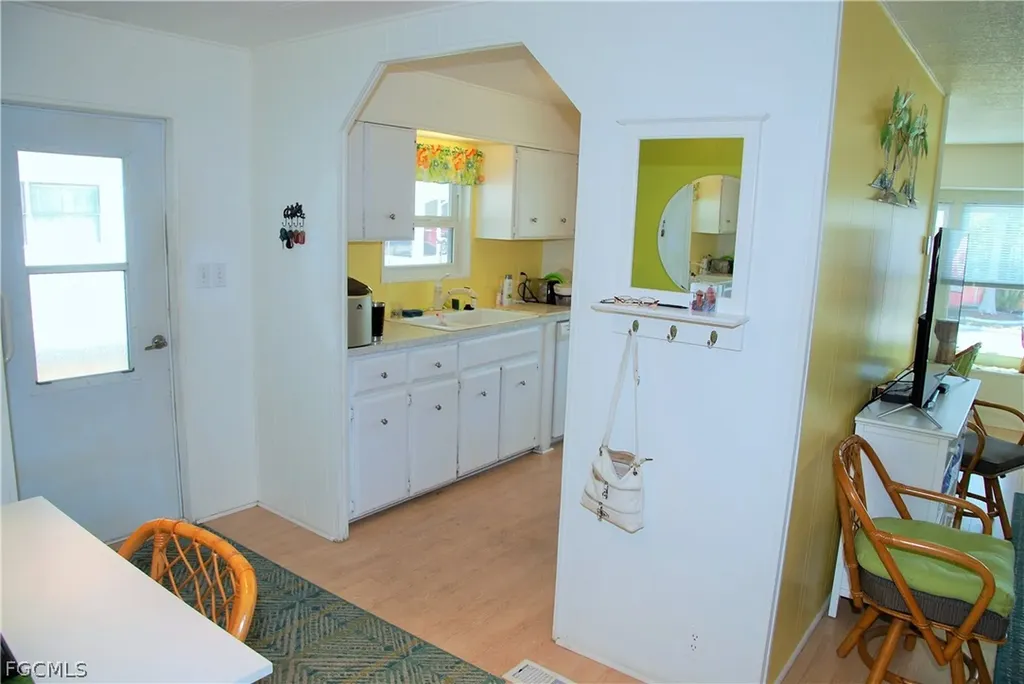 107 Snead Drive North Fort Myers FL 33903