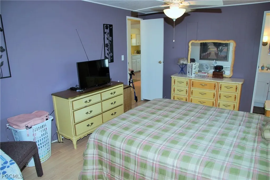 107 Snead Drive North Fort Myers FL 33903