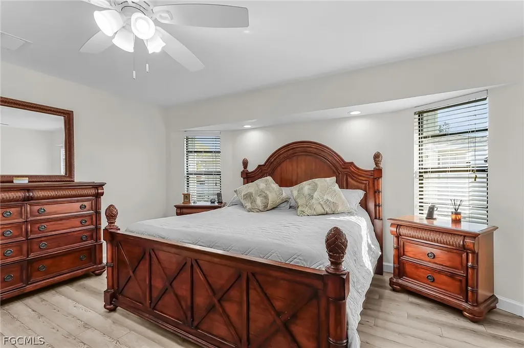 2114 Bolado Parkway Cape Coral FL 33990