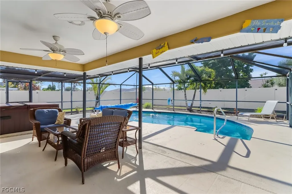 2114 Bolado Parkway Cape Coral FL 33990