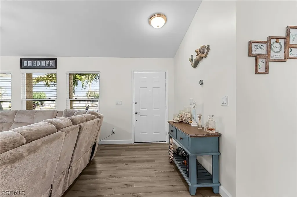 2114 Bolado Parkway Cape Coral FL 33990