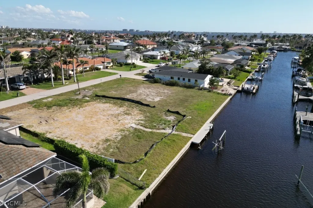 5336 Congo Court Cape Coral FL 33904