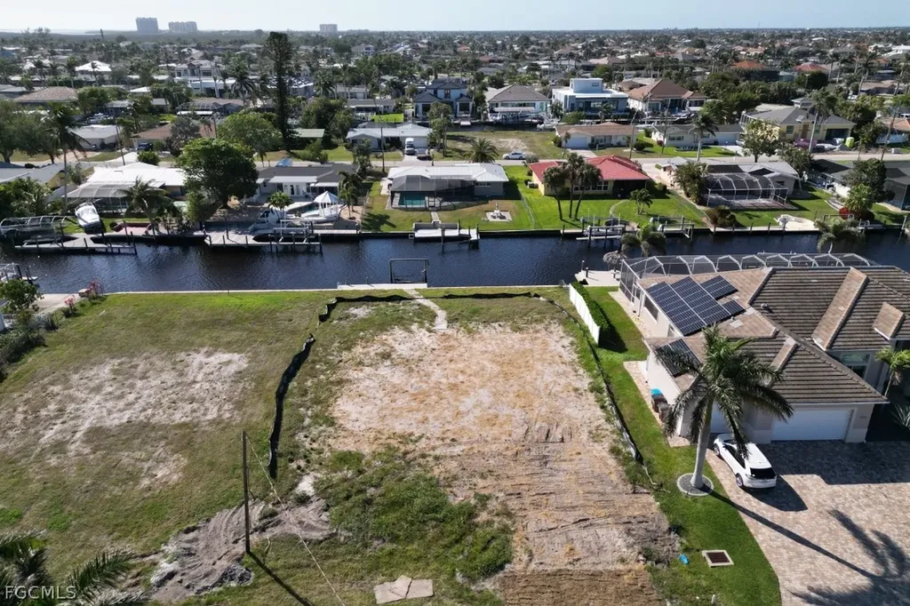 5336 Congo Court Cape Coral FL 33904