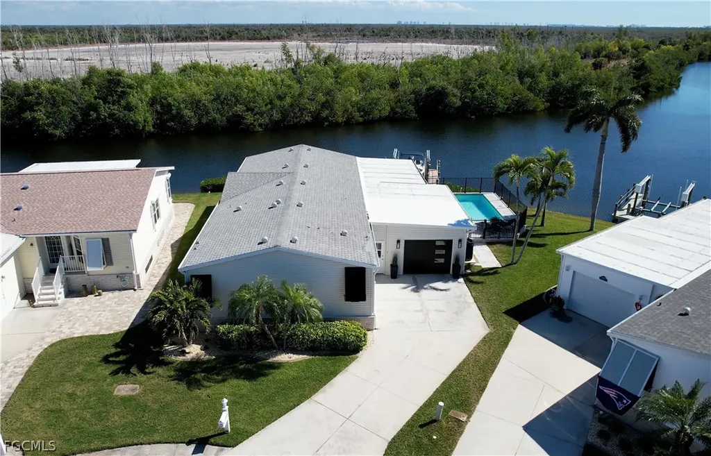 17731 Canal Cove Court Fort Myers Beach FL 33931