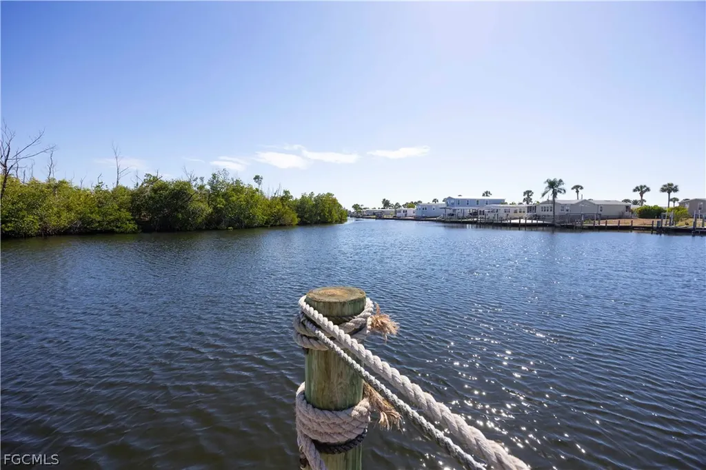 17731 Canal Cove Court Fort Myers Beach FL 33931