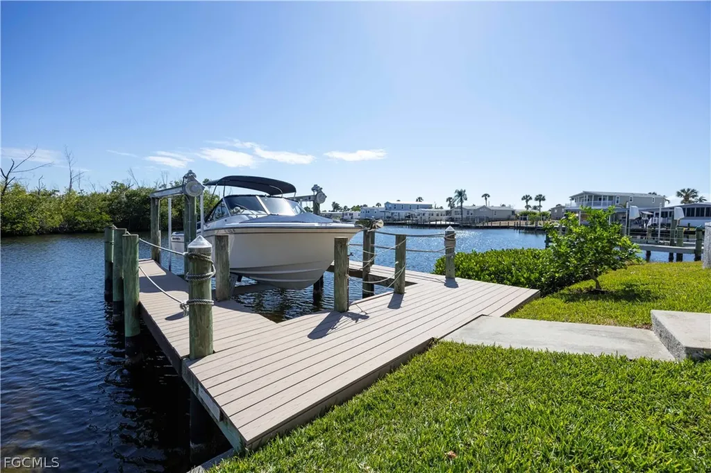 17731 Canal Cove Court Fort Myers Beach FL 33931