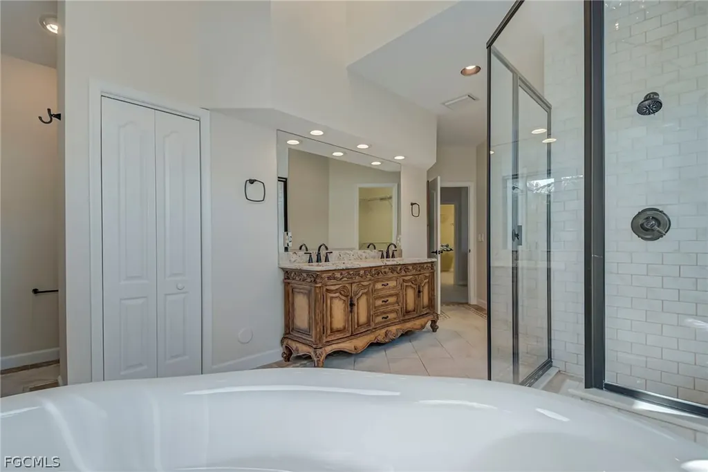 20103 Cheetah Lane Estero FL 33928