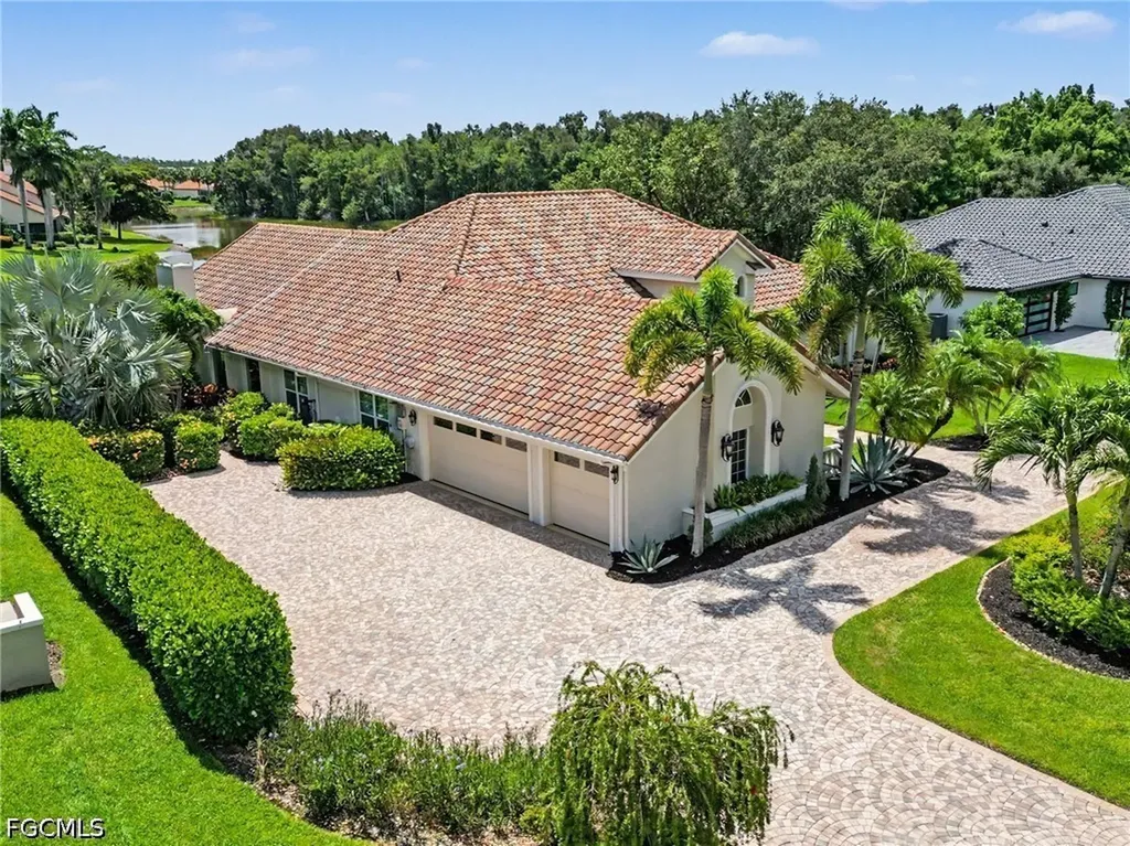 20103 Cheetah Lane Estero FL 33928