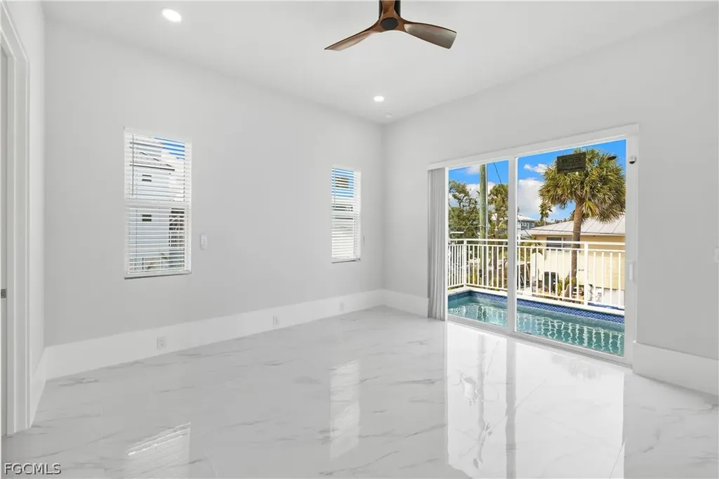 137 Hibiscus Drive Fort Myers Beach FL 33931
