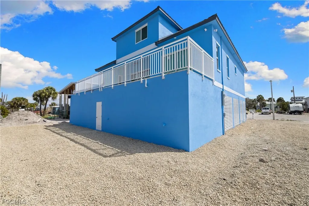 137 Hibiscus Drive Fort Myers Beach FL 33931