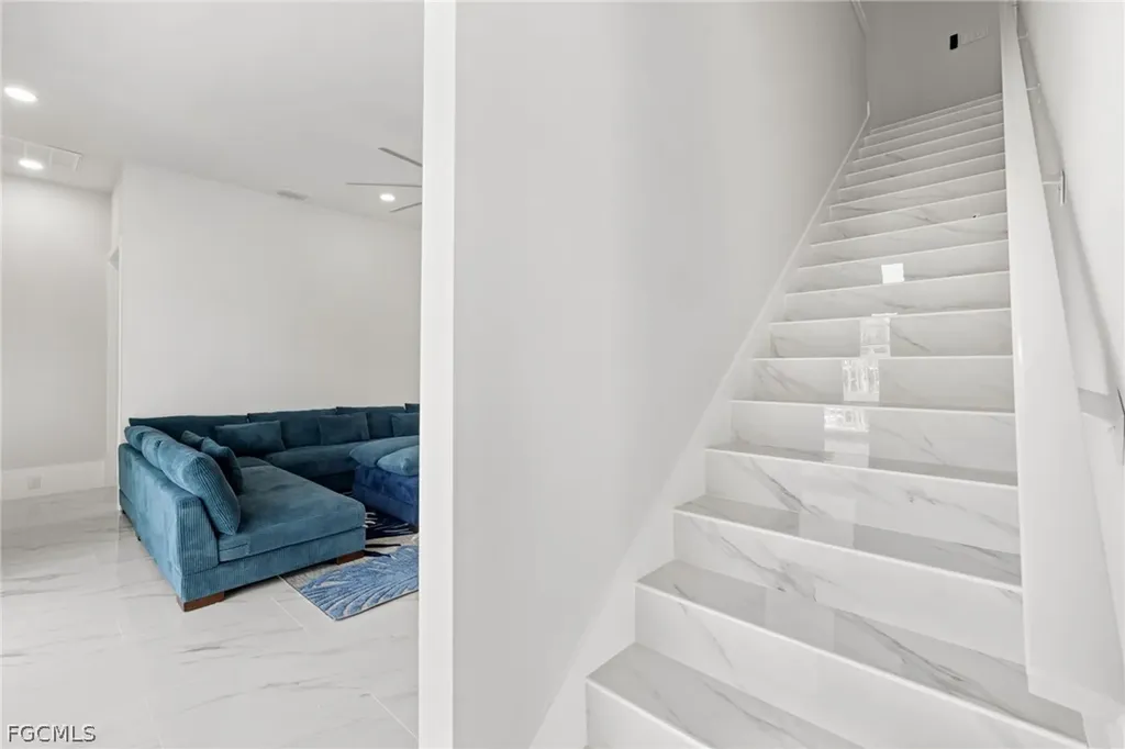 137 Hibiscus Drive Fort Myers Beach FL 33931