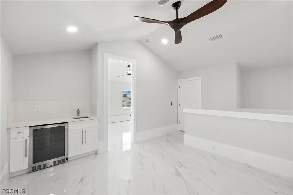 137 Hibiscus Drive Fort Myers Beach FL 33931