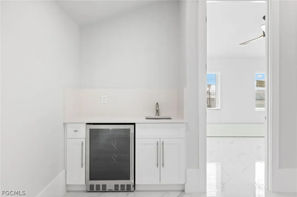137 Hibiscus Drive Fort Myers Beach FL 33931