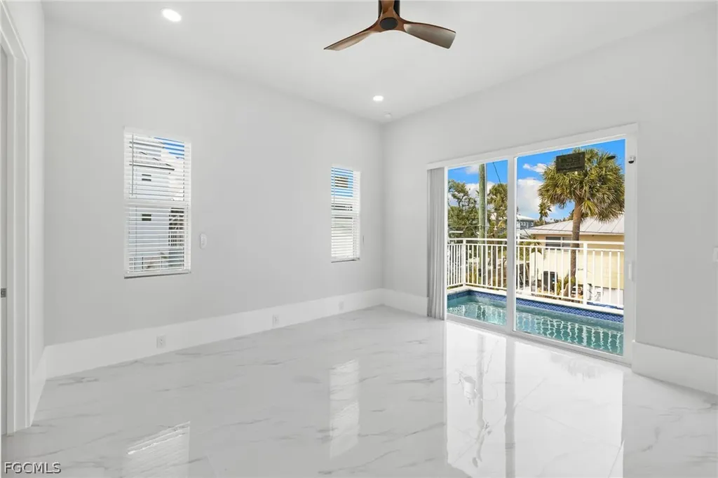 137 Hibiscus Drive Fort Myers Beach FL 33931