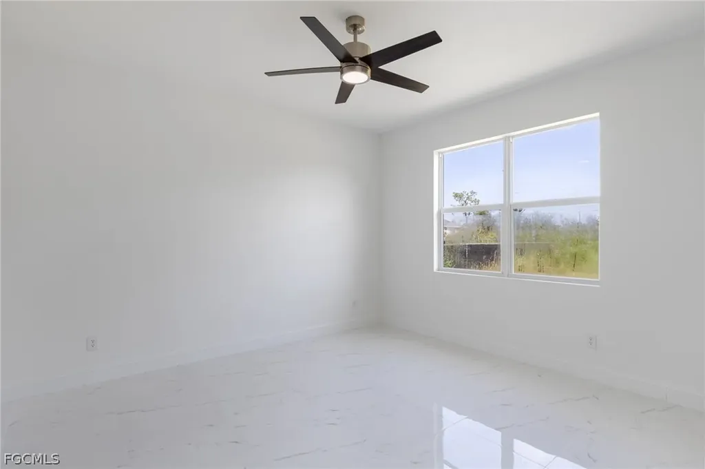 2703 18th Street SW Lehigh Acres FL 33976