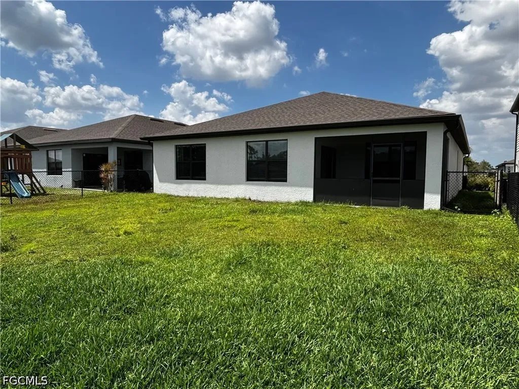 16056 Enclaves Cove Drive North Fort Myers FL 33917