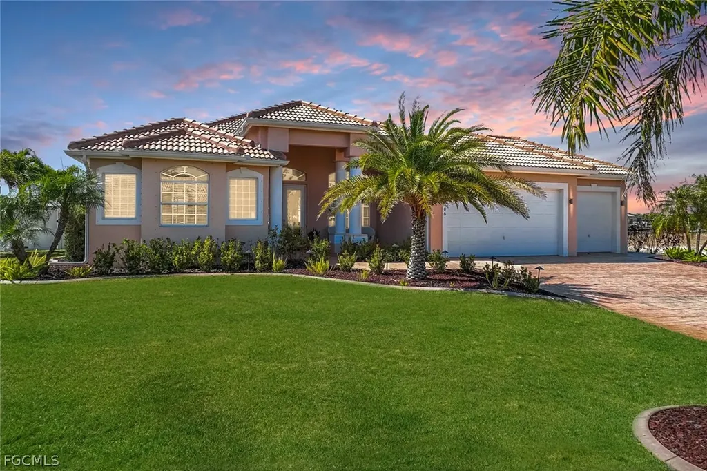 3106 SW 26th Court Cape Coral FL 33914