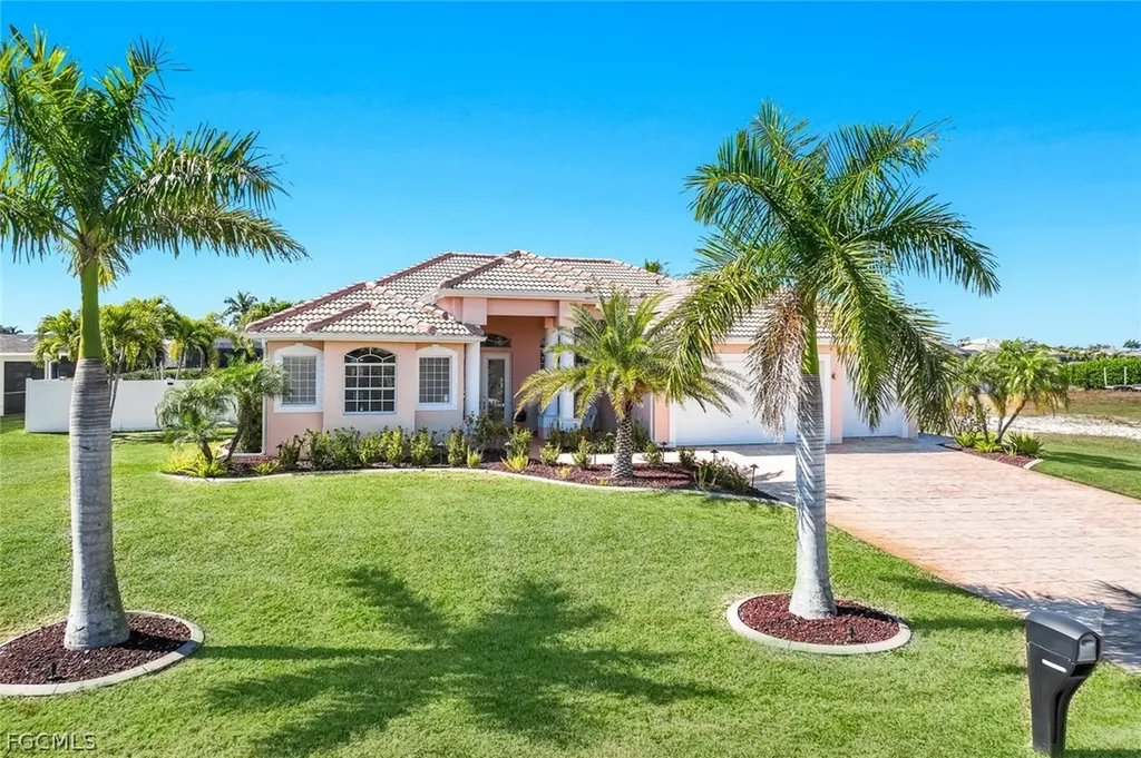 3106 SW 26th Court Cape Coral FL 33914