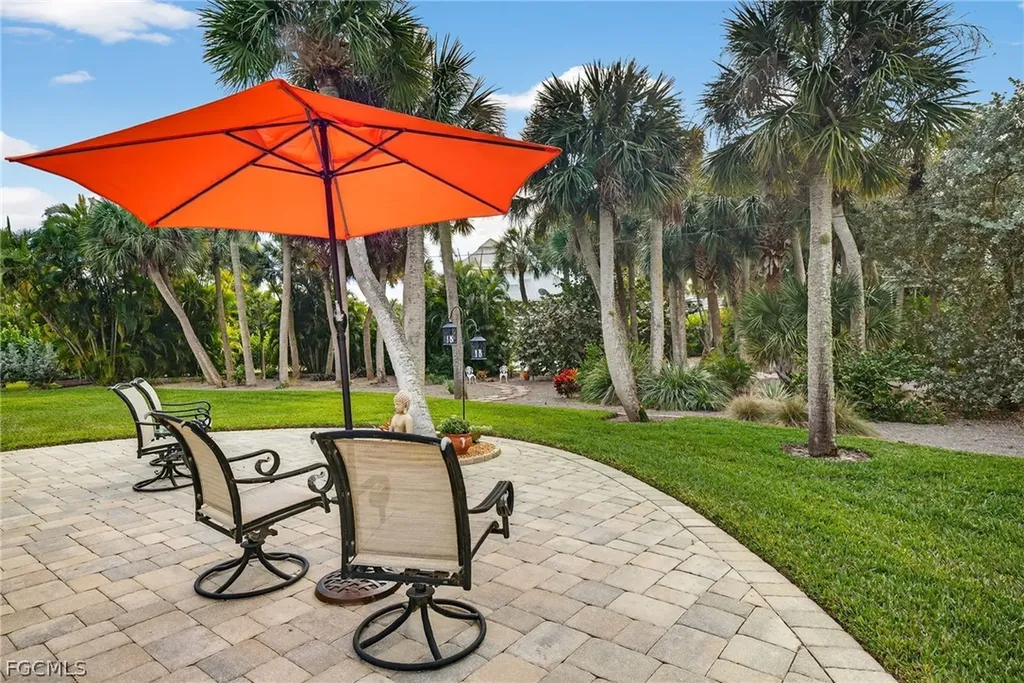 590 Boulder Drive Sanibel FL 33957