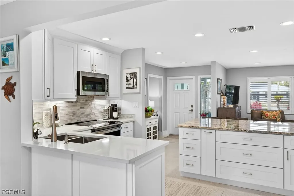 590 Boulder Drive Sanibel FL 33957