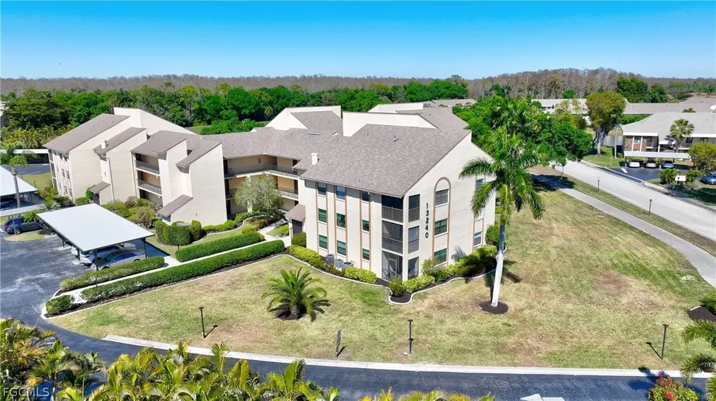 13240 White Marsh Lane Fort Myers FL 33912