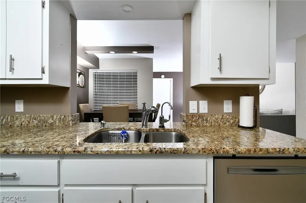 13240 White Marsh Lane Fort Myers FL 33912
