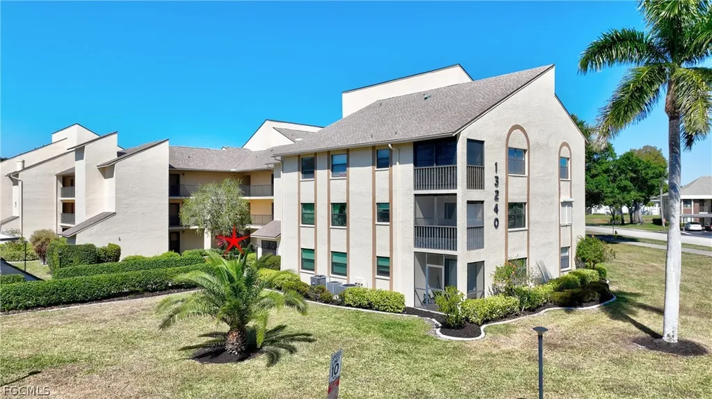 13240 White Marsh Lane Fort Myers FL 33912