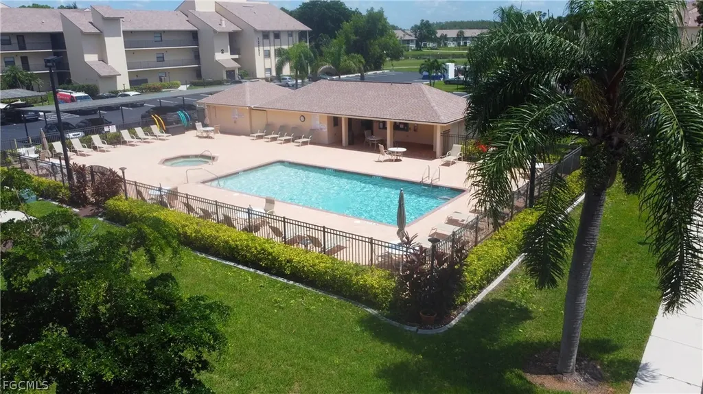 13240 White Marsh Lane Fort Myers FL 33912