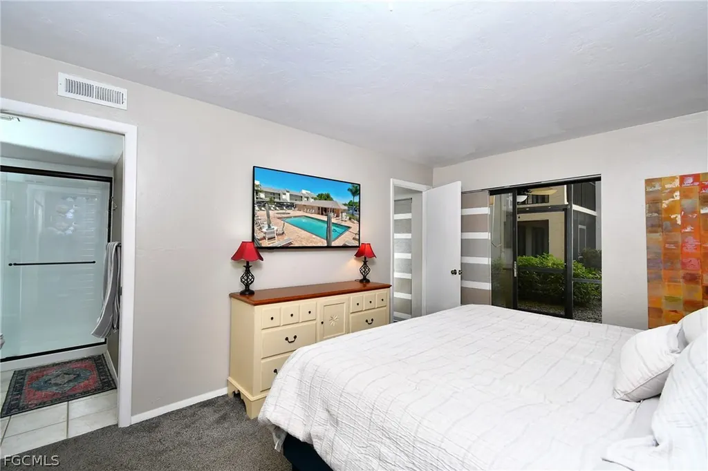 13240 White Marsh Lane Fort Myers FL 33912