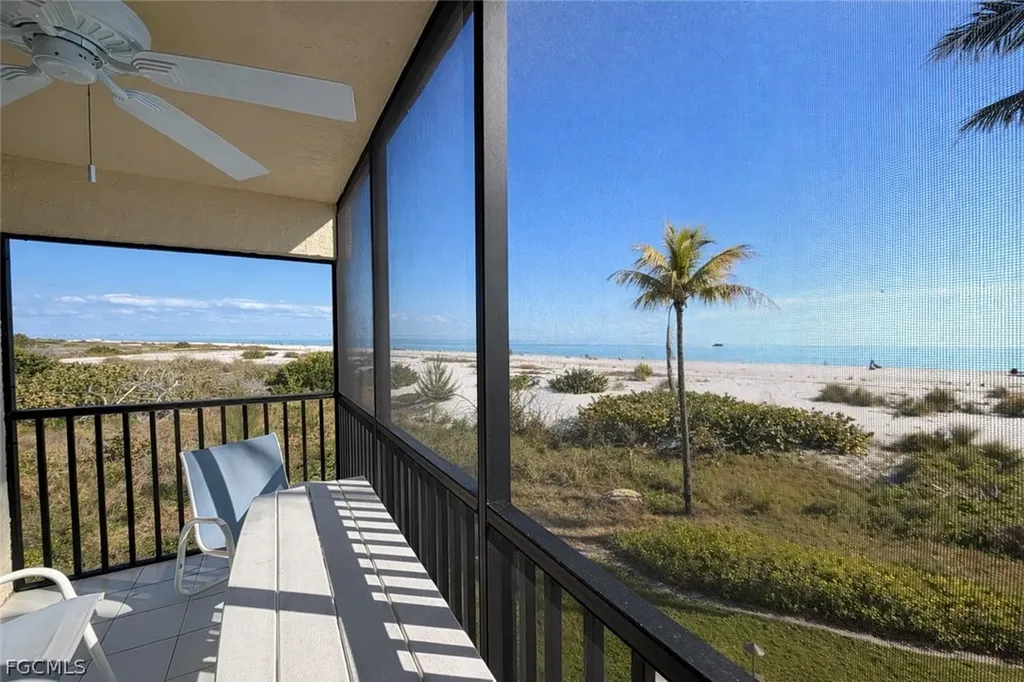 Sanibel FL, 2230 Camino Del Mar Drive, Unit 1D2