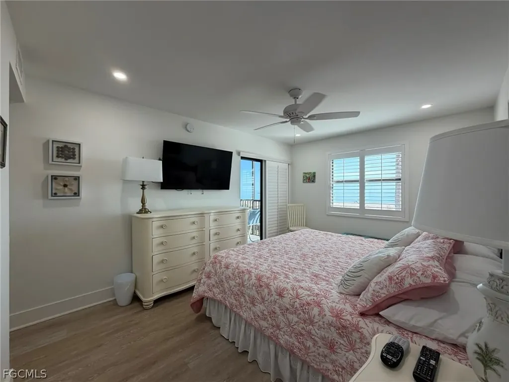 2230 Camino Del Mar Drive Sanibel FL 33957