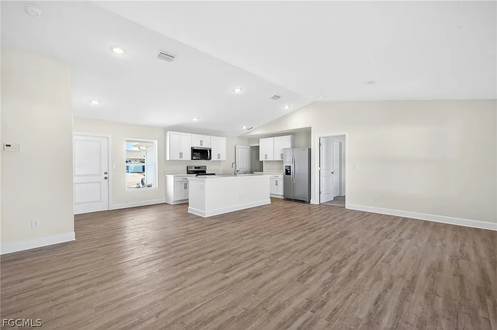 221 NW 15th Street Cape Coral FL 33993