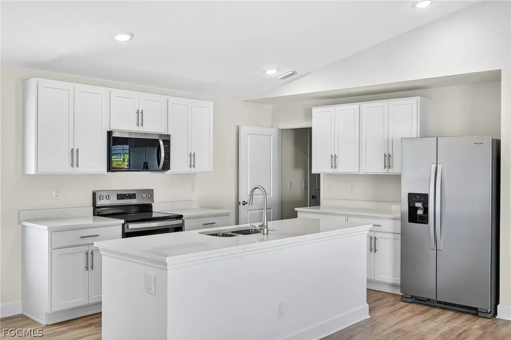221 NW 15th Street Cape Coral FL 33993
