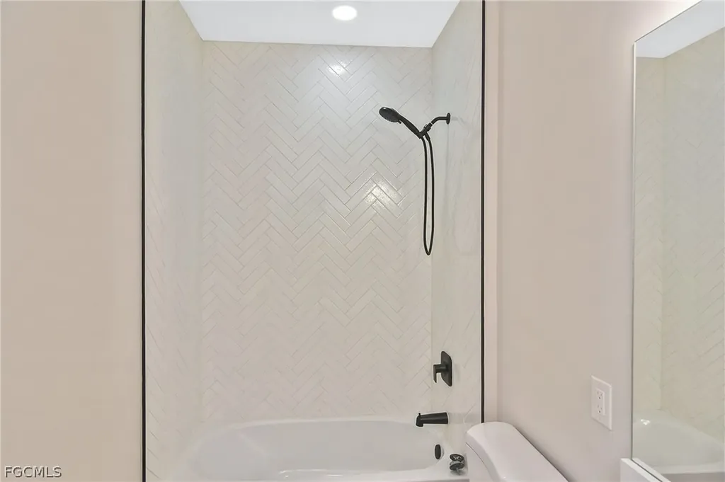 1906 NW 28th Avenue Cape Coral FL 33993