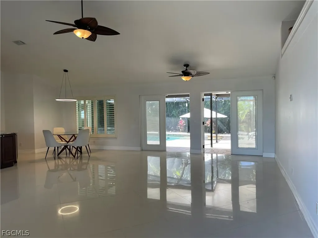2806 SE 22nd Place Cape Coral FL 33904