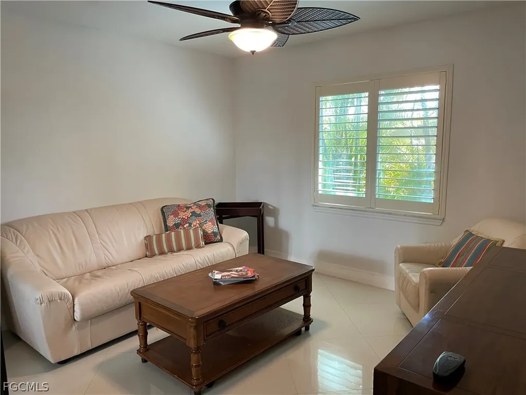 2806 SE 22nd Place Cape Coral FL 33904