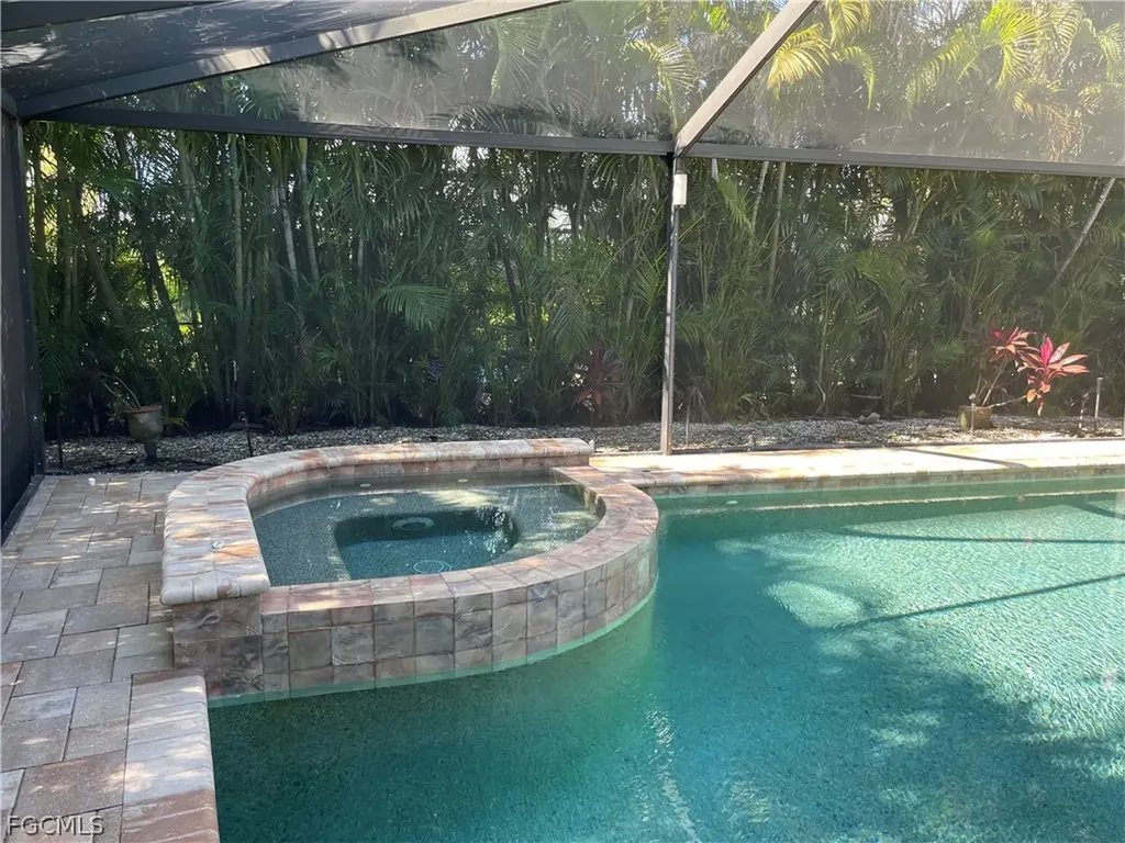 2806 SE 22nd Place Cape Coral FL 33904