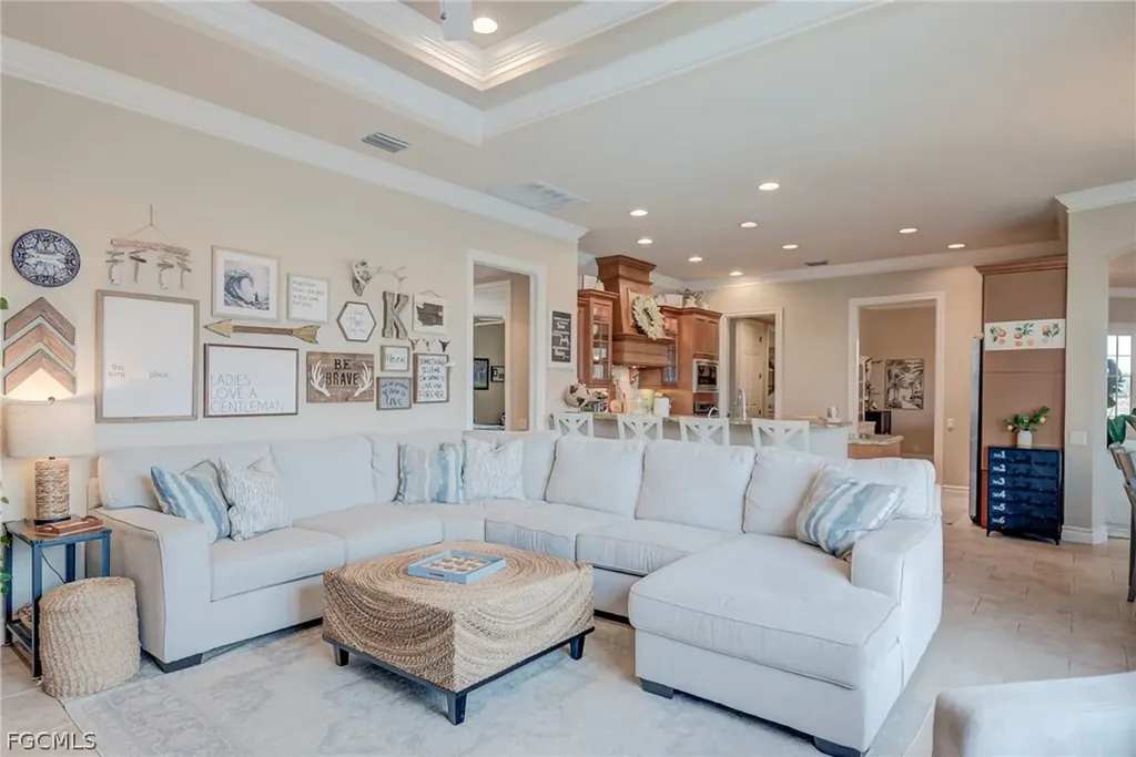 2131 Silk Bay Boulevard Alva FL 33920