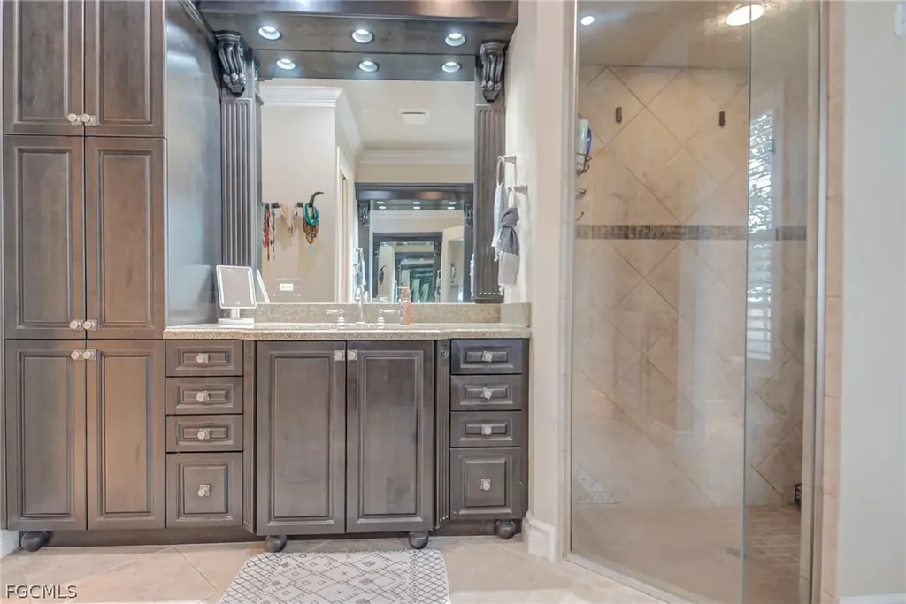 2131 Silk Bay Boulevard Alva FL 33920