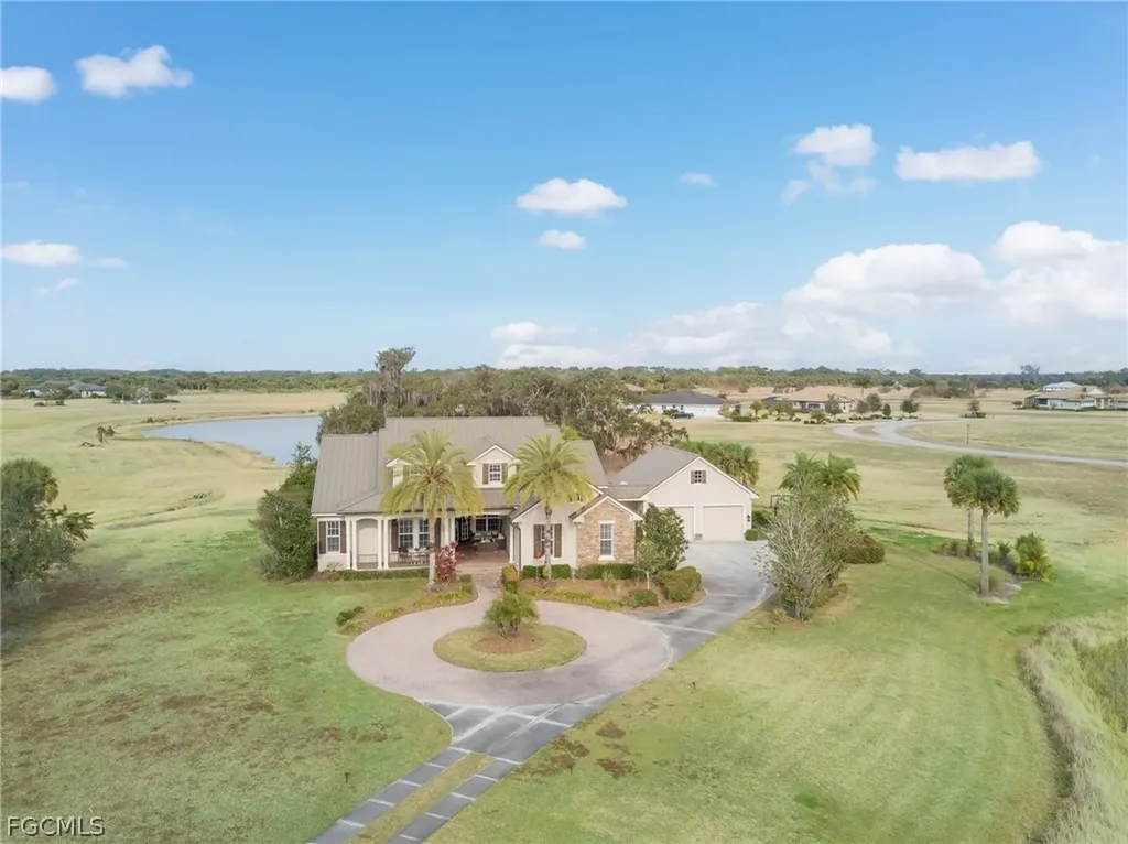 2131 Silk Bay Boulevard Alva FL 33920