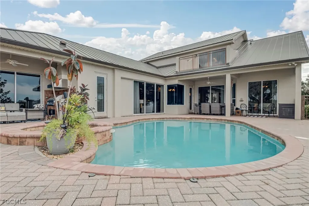 2131 Silk Bay Boulevard Alva FL 33920