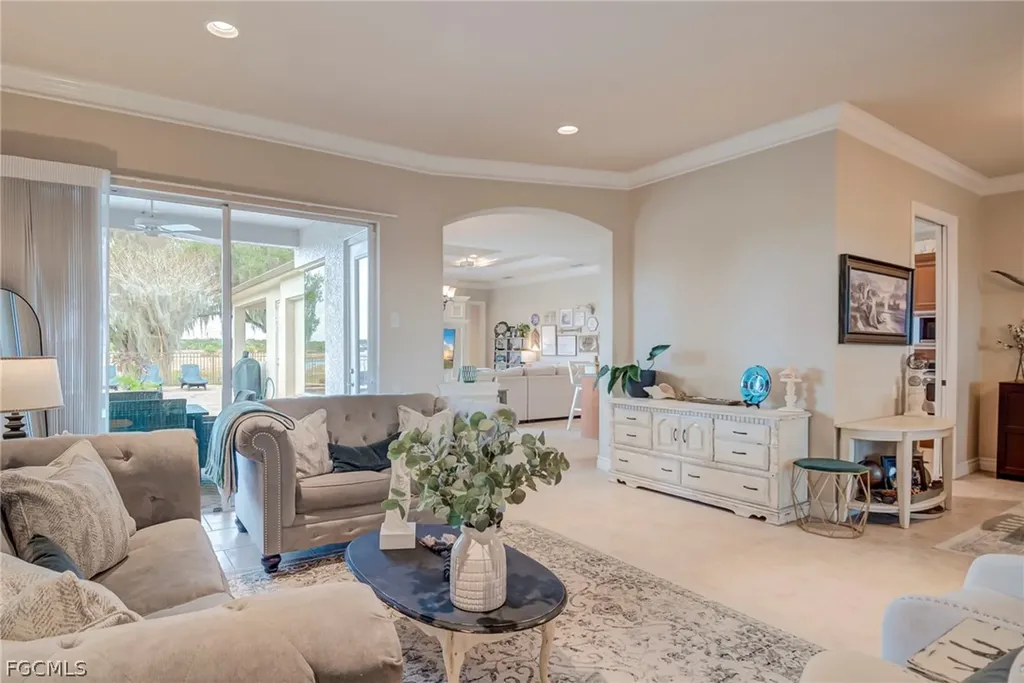 2131 Silk Bay Boulevard Alva FL 33920