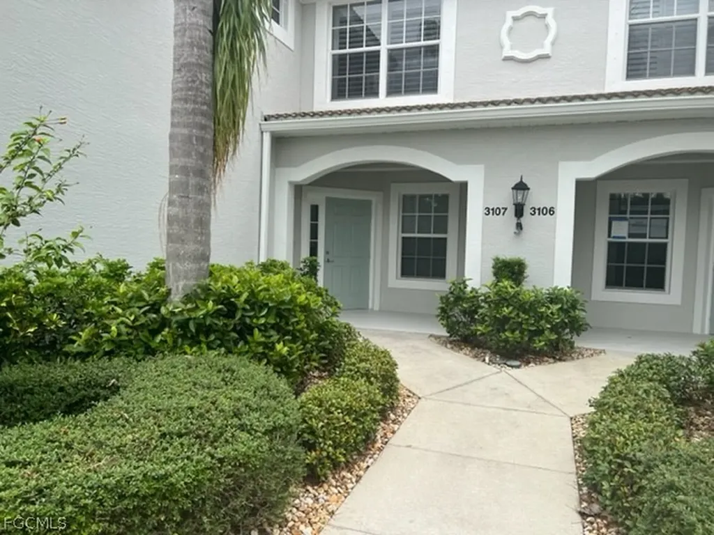 9667 Hemingway Lane Fort Myers FL 33913