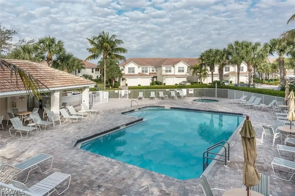 9667 Hemingway Lane Fort Myers FL 33913