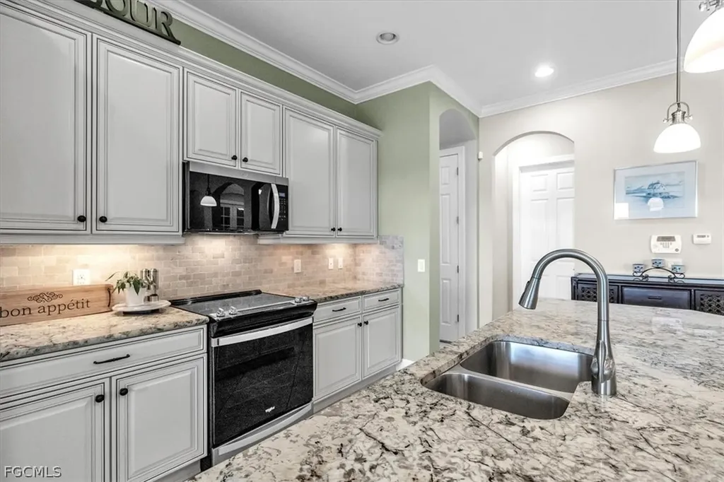 10529 Azzurra Drive Fort Myers FL 33913